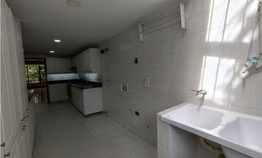 Casa en Venta en El Poblado Sector El Campestre