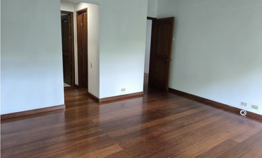 Casa en Venta en El Poblado Sector El Campestre