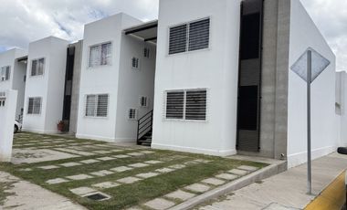VENTA  ESQUINA PLANTA BAJA SENDAS RESIDENCIAL QUERETARO