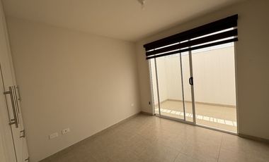 VENTA  ESQUINA PLANTA BAJA SENDAS RESIDENCIAL QUERETARO