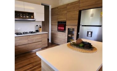 VENTA DE CASA HERMOSA EN EL ALTO DE LAS PALMAS SECTOR PANTANILLO