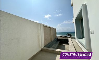 Casa semi amoblada vista al mar en Urb. Ciudad del Mar