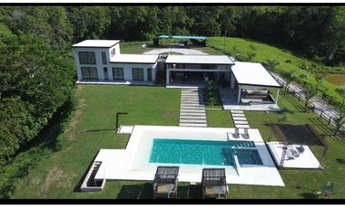 Casa Campestre - Parcelacion Canaan - Puerto Triunfo Antioquia