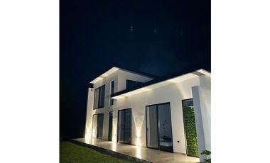 Casa Campestre - Parcelacion Canaan - Puerto Triunfo Antioquia