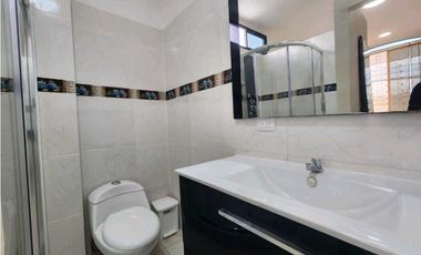 Alquilo casa semiamoblada cdla Simon Bolivar Vía Daule