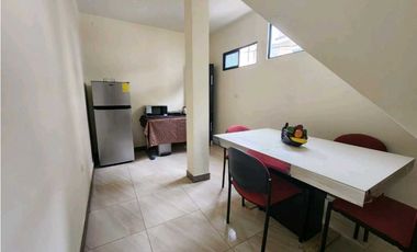 Alquilo casa semiamoblada cdla Simon Bolivar Vía Daule