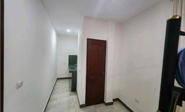 Alquilo casa semiamoblada cdla Simon Bolivar Vía Daule