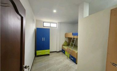 Alquilo casa semiamoblada cdla Simon Bolivar Vía Daule