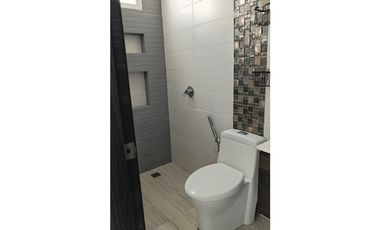 Casa en renta urbanizacion Baru 3 habitaciones Manta.