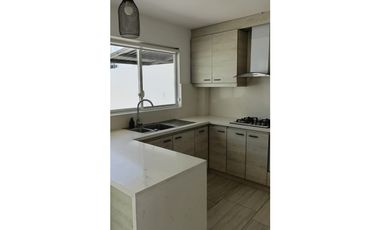 Casa en renta urbanizacion Baru 3 habitaciones Manta.