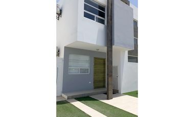 Casa en renta urbanizacion Baru 3 habitaciones Manta.