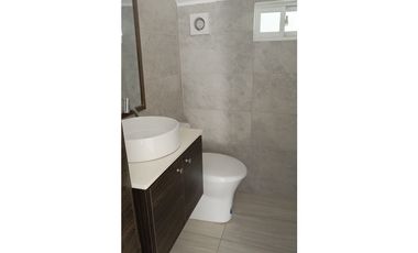 Casa en renta urbanizacion Baru 3 habitaciones Manta.