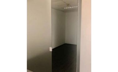 OFICINA AMOBLADA DE 810 M² EN ARRIENDO, LA FLORESTA