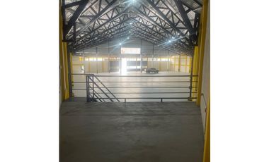 BODEGA INDUSTRIAL EN VENTA – VILLAVICENCIO 2.620m2