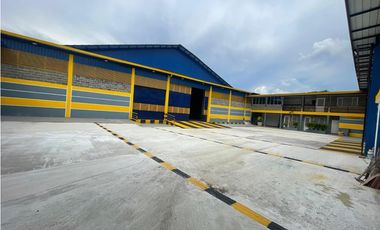 BODEGA INDUSTRIAL EN VENTA – VILLAVICENCIO 2.620m2