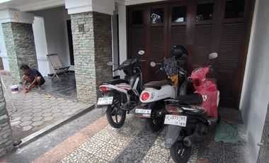 RUMAH DIPERUMAHAN DEKAT MIROTA GODEAN, NGESTIHARJO, KASIHAN, BANTUL