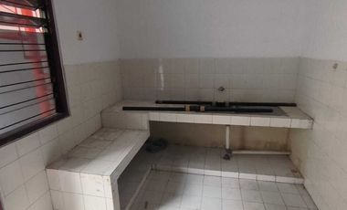 RUMAH DIPERUMAHAN DEKAT MIROTA GODEAN, NGESTIHARJO, KASIHAN, BANTUL