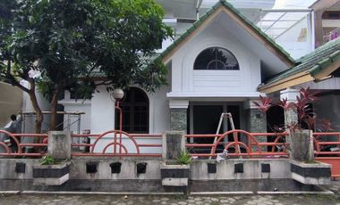 RUMAH DIPERUMAHAN DEKAT MIROTA GODEAN, NGESTIHARJO, KASIHAN, BANTUL