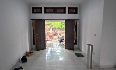 RUMAH DIPERUMAHAN DEKAT MIROTA GODEAN, NGESTIHARJO, KASIHAN, BANTUL