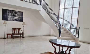 Disewakan Rumah Di Senopati/Selong/ Kebayoran Baru Jakarta  STD633