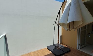 RUMAH MEWAH DUA LANTAI TYPE VALECIA DI CLUSTER BSB SEMARANG