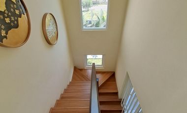 RUMAH MEWAH DUA LANTAI TYPE VALECIA DI CLUSTER BSB SEMARANG