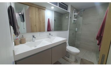 VENDO APARTAMENTO EN  COLINAS DEL MAMEYAL VIA CRISO REY, CALI