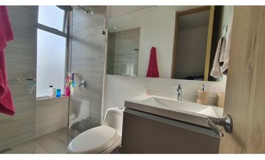 VENDO APARTAMENTO EN  COLINAS DEL MAMEYAL VIA CRISO REY, CALI