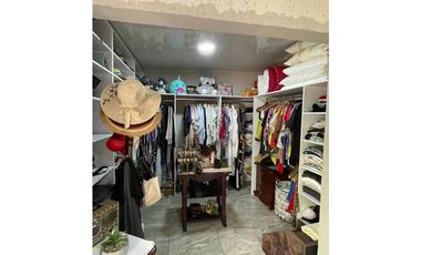 VENDO CASA CAMPESTRE AL OESTE DE CALI VIA A CRISTO REY