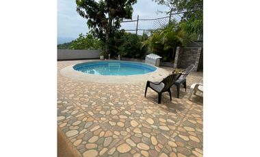 VENDO CASA CAMPESTRE AL OESTE DE CALI VIA A CRISTO REY
