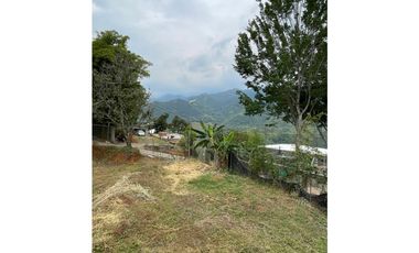 VENDO CASA CAMPESTRE AL OESTE DE CALI VIA A CRISTO REY