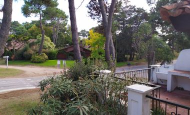 Casa en Venta y alquiler temporario para 4 personas en Valeria del Mar