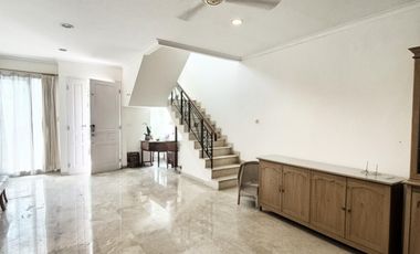 Rumah Cluster Lokasi strategis  dekat Mall Gandaria Pondok Indah sg