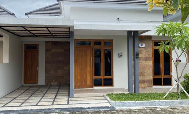 Sisa 1 Unit Siap Huni Dalam Perumahan Cluster