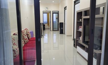 RUMAH FULL FURNISH 3LT VIEW CANTIK GREEN VALLEY DEKAT SURAPATI CORE BANDUNG