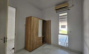 Disewa Rumah Murah Dan Semi Furnish di Cluster Royal London, Bekasi