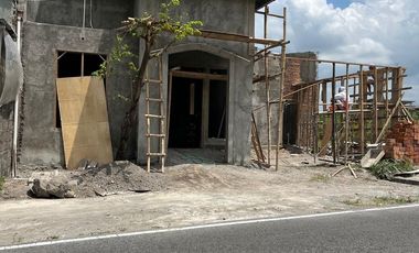 dijual rumah di sleman dekat pasar jangkang tanah luas harga murah