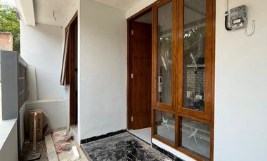 dijual rumah di sleman dekat  kampus uii dan pasar jangkang ngemplak