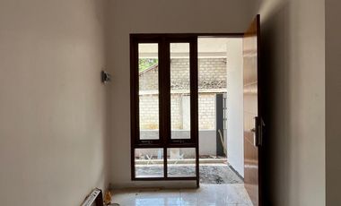 dijual rumah di sleman dekat  kampus uii dan pasar jangkang ngemplak