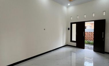 dijual rumah di sleman dekat stadion maguwo dalam cluster wedomartani