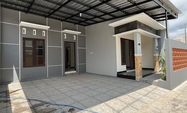 dijual rumah di sleman dekat stadion maguwo dalam cluster wedomartani