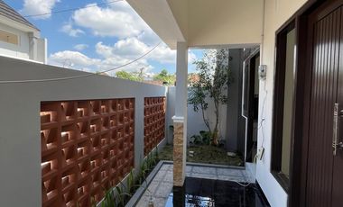 dijual rumah di sleman dekat SD model jogjabay di wedomartani ngemplak