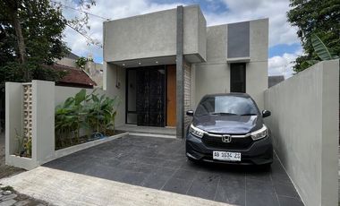 dijual rumah di sleman dekat upn sadar instiper amikom upn umb