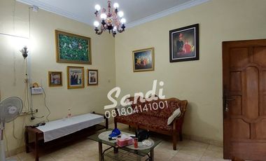 Rumah Bersih Luas 400 meter Furnished Dekat Blok O dan Kopasgat Berbah