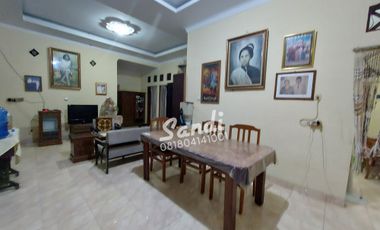 Rumah Bersih Luas 400 meter Furnished Dekat Blok O dan Kopasgat Berbah