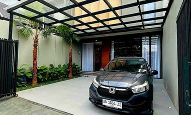 dijual rumah di sleman dekat stadion maguwo full furnished wedomartani