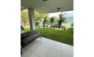 SE VENDEN TOWN HOME /EN PREVENTA Mod.AC1