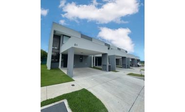 SE VENDEN TOWN HOME /EN PREVENTA Mod.AC1