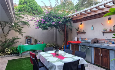 VENTA CASA REMODELADA EN ALBROOK (13)