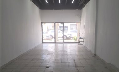 ALQUILER LOCAL COMERCIAL EN VIA ESPAÑA (13)